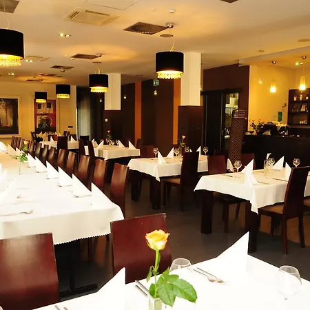 Hotel Hotel Niepolomice 3*